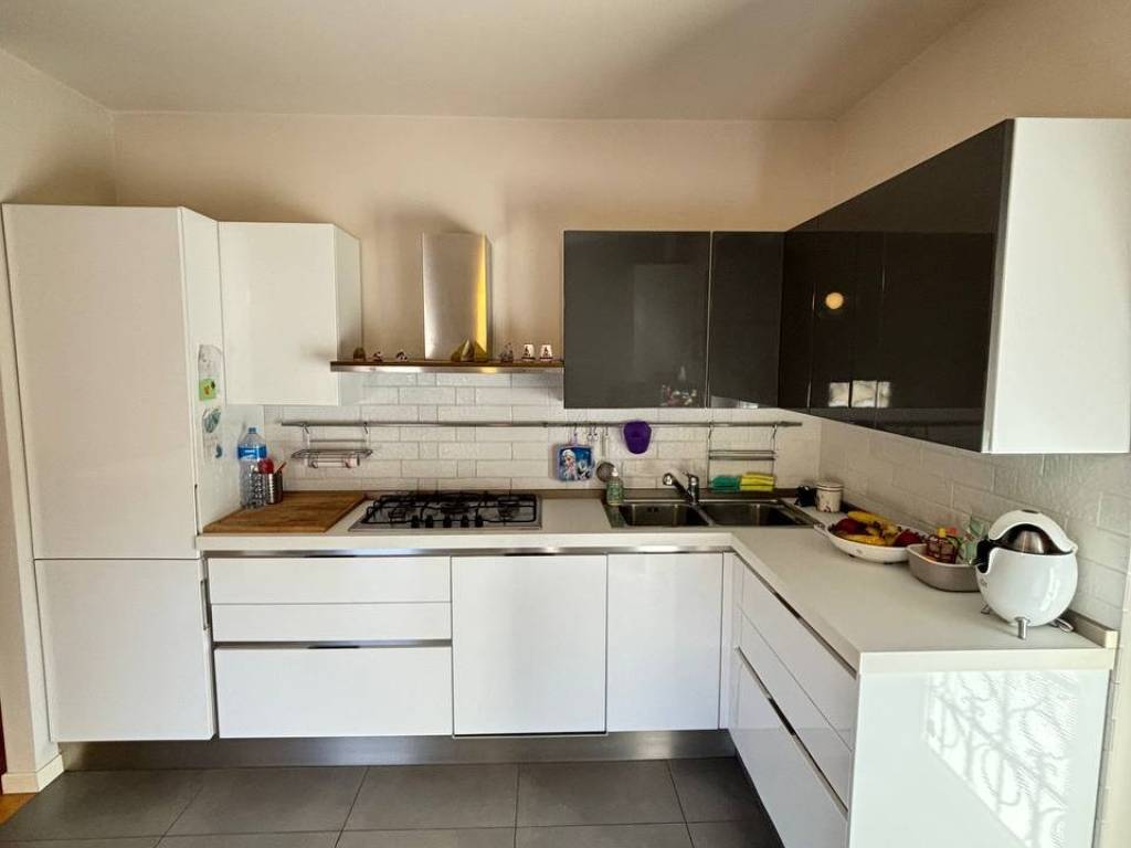 appartamento in vendita a Cadeo in zona Roveleto
