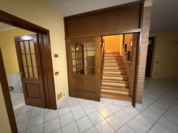casa indipendente in vendita a Cadeo in zona Roveleto