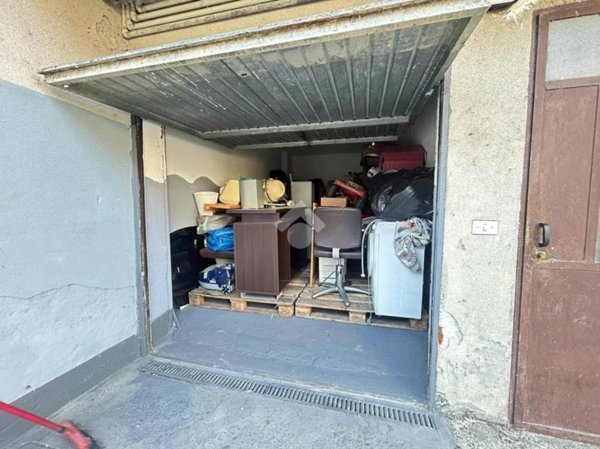 box auto in vendita a Cadeo in zona Roveleto