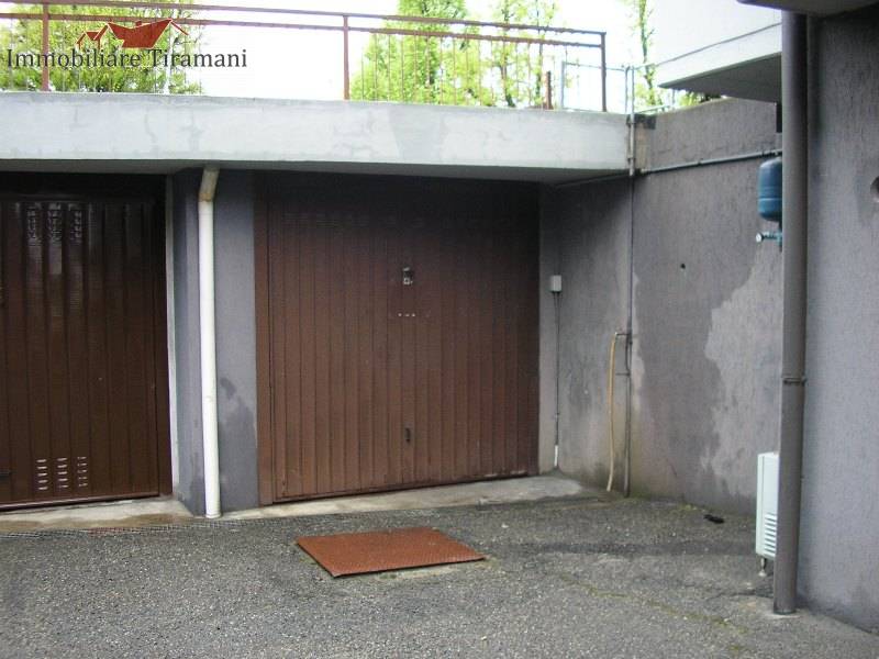 box auto in vendita a Cadeo in zona Roveleto