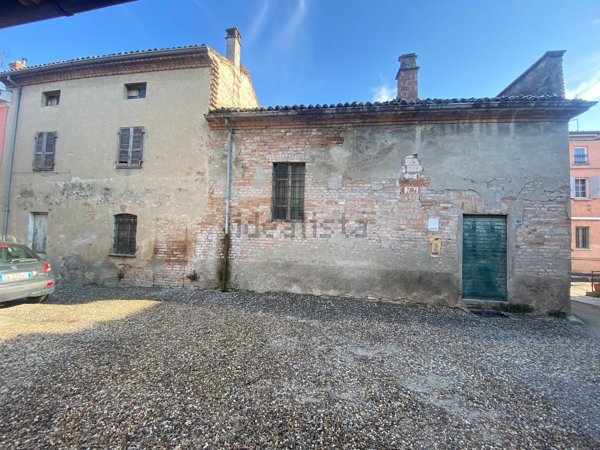 appartamento in vendita a Calendasco