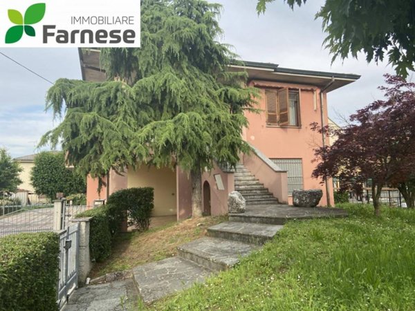 casa indipendente in vendita a Calendasco