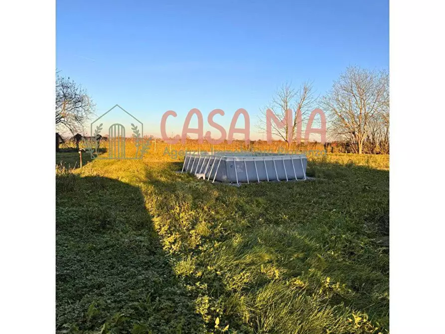 casa indipendente in vendita a Calendasco in zona Cotrebbia Nuova