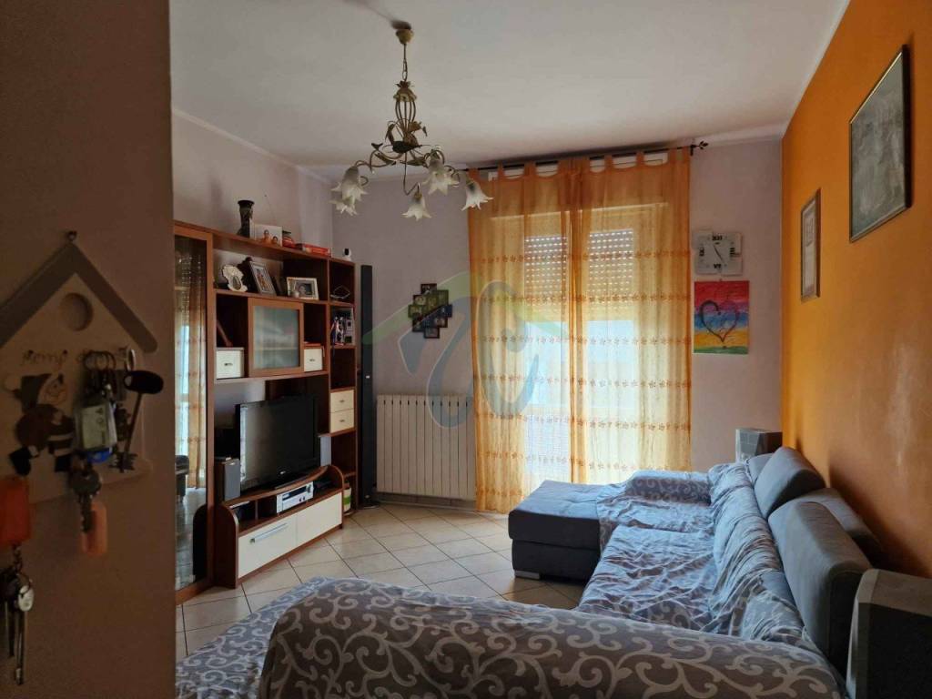 appartamento in vendita a Calendasco