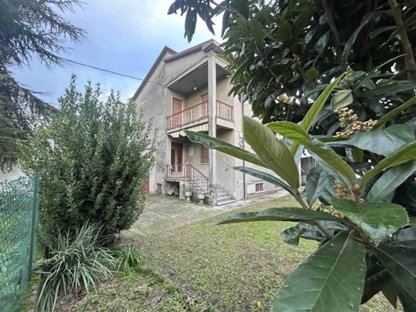 casa indipendente in vendita a Calendasco