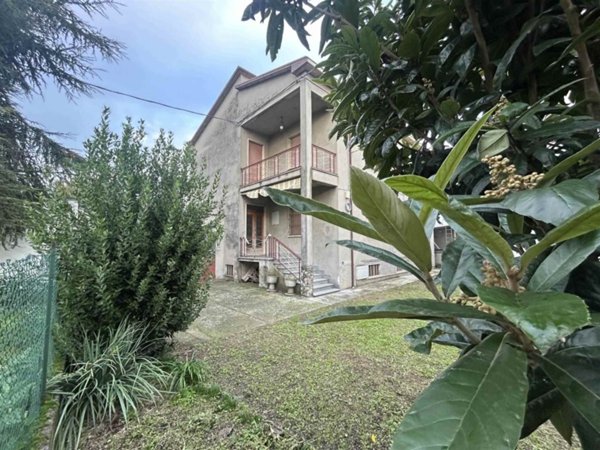 casa indipendente in vendita a Calendasco