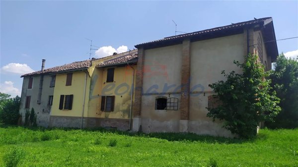 appartamento in vendita a Calendasco