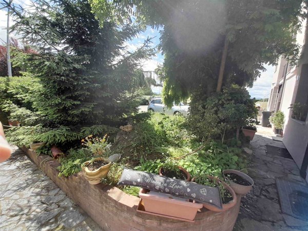 casa indipendente in vendita a Calendasco in zona Cotrebbia Nuova