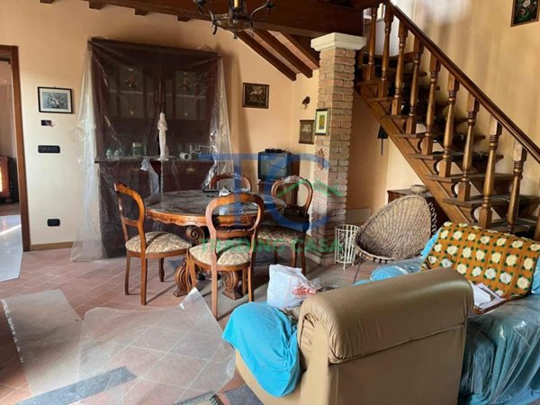 casa indipendente in vendita a Calendasco