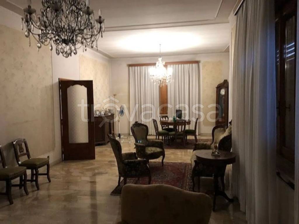 casa indipendente in vendita a Calendasco