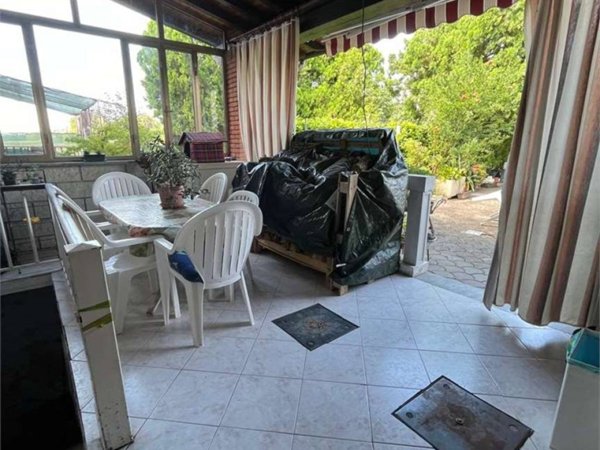 casa indipendente in vendita a Calendasco in zona Cotrebbia Nuova