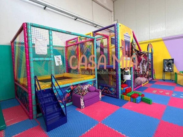 negozio in vendita a Calendasco