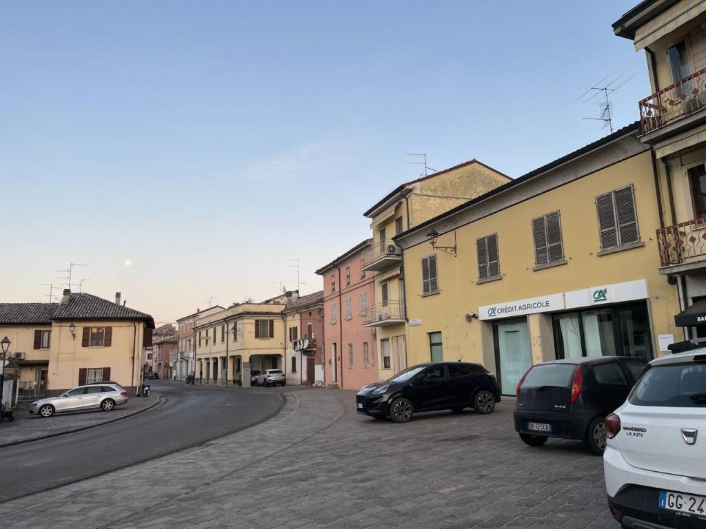 appartamento in vendita a Calendasco