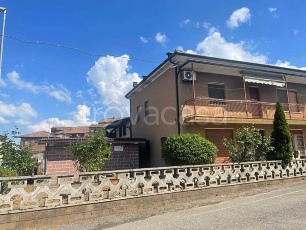 casa indipendente in vendita a Calendasco