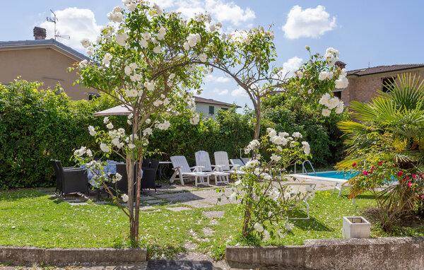 casa indipendente in vendita a Calendasco in zona Cotrebbia Nuova
