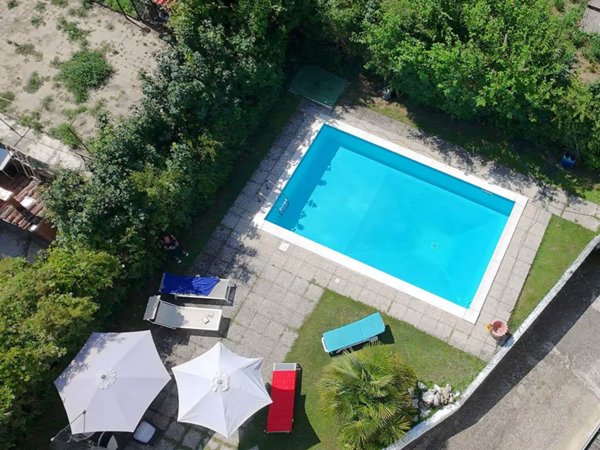 casa indipendente in vendita a Calendasco in zona Cotrebbia Nuova