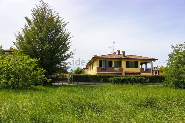 terreno in vendita a Calendasco in zona Cotrebbia Nuova