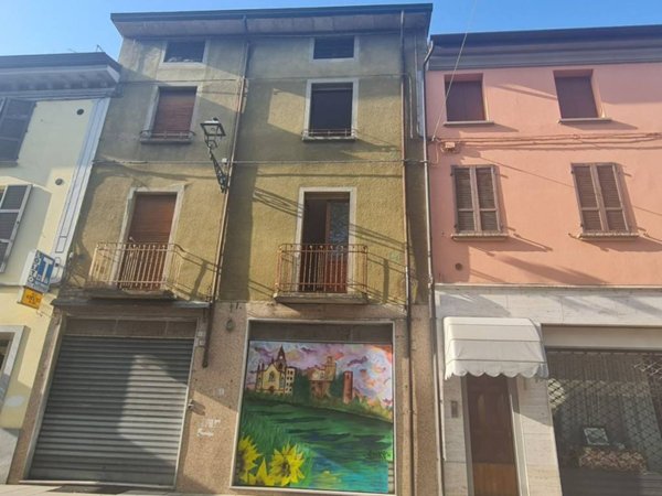 casa indipendente in vendita a Caorso