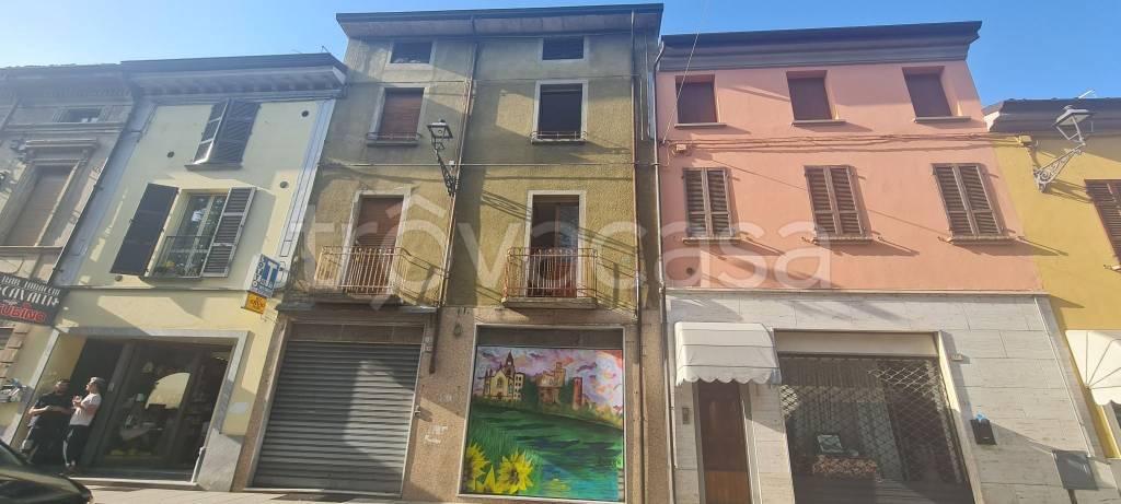 casa indipendente in vendita a Caorso