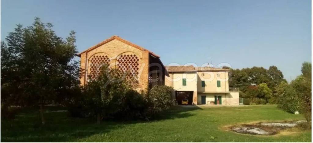 casa indipendente in vendita a Caorso