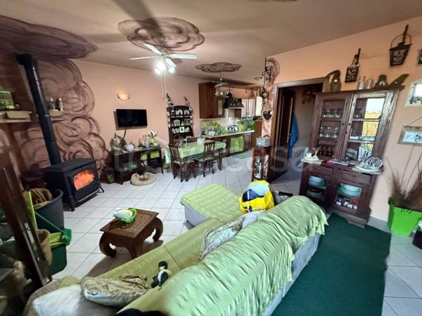 casa indipendente in vendita a Caorso