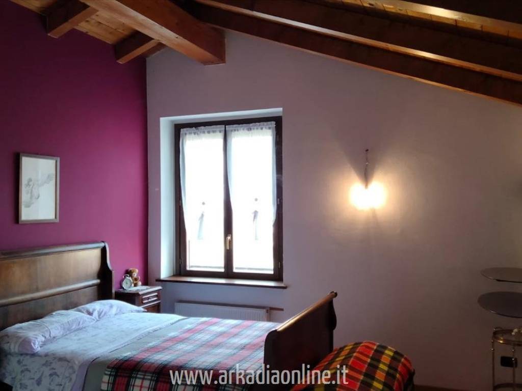 casa indipendente in vendita a Caorso in zona Fossadello