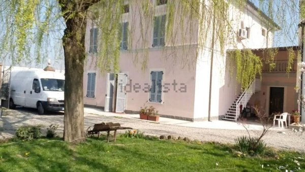 casa indipendente in vendita a Caorso