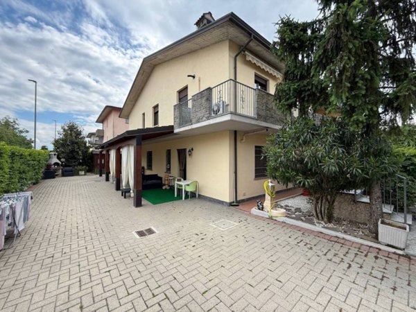 casa indipendente in vendita a Caorso