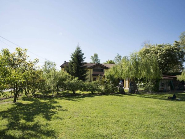 casa indipendente in vendita a Caorso