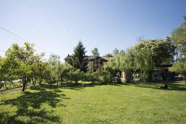 casa indipendente in vendita a Caorso