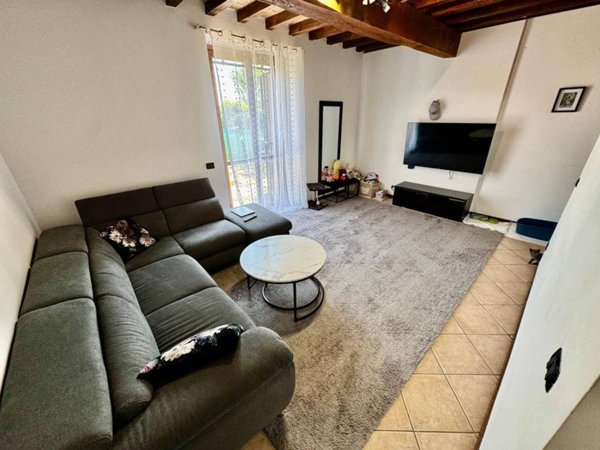 casa indipendente in vendita a Caorso