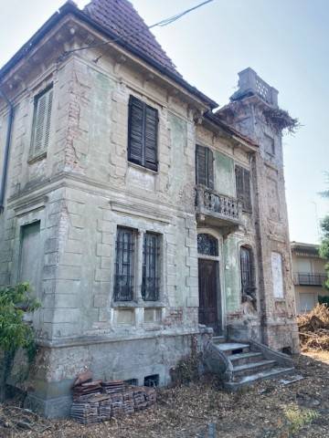 casa indipendente in vendita a Caorso