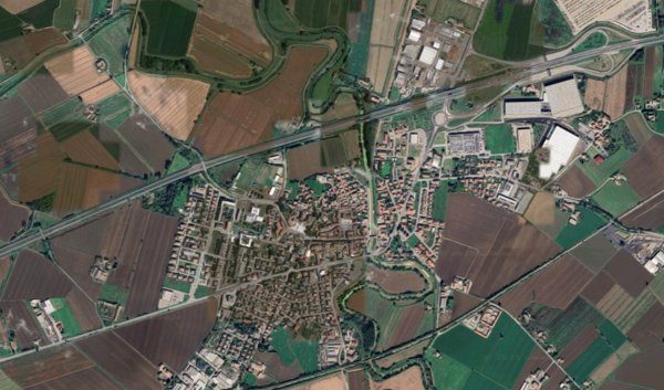 casa indipendente in vendita a Caorso