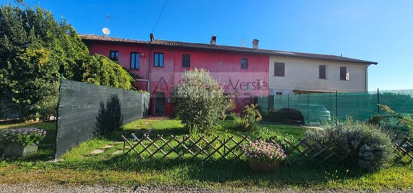 casa indipendente in vendita a Caorso