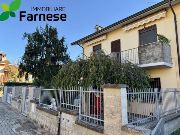 casa indipendente in vendita a Caorso