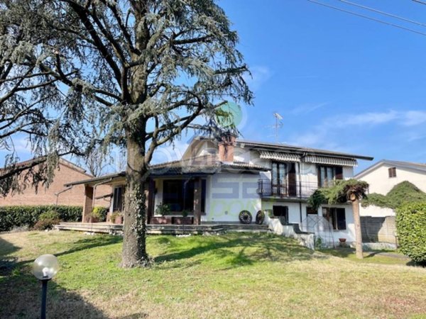 casa indipendente in vendita a Caorso