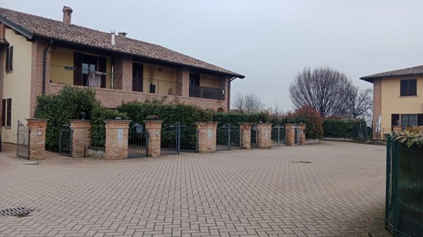 casa indipendente in vendita a Caorso