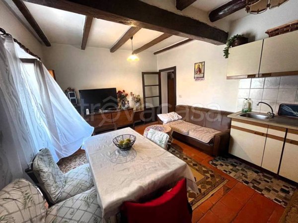 casa indipendente in vendita a Caorso