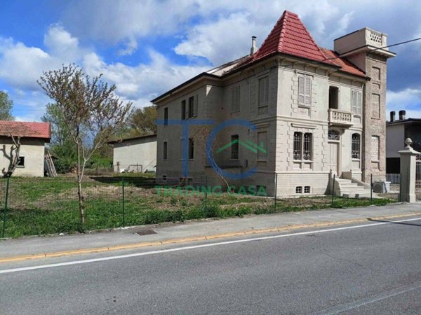 casa indipendente in vendita a Caorso