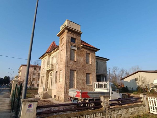 casa indipendente in vendita a Caorso