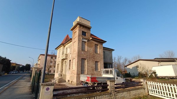 casa indipendente in vendita a Caorso