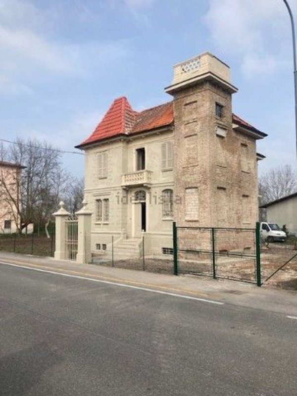 casa indipendente in vendita a Caorso