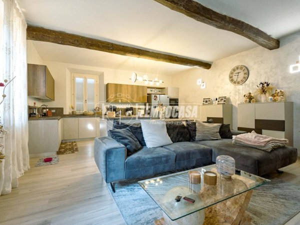 casa indipendente in vendita a Caorso