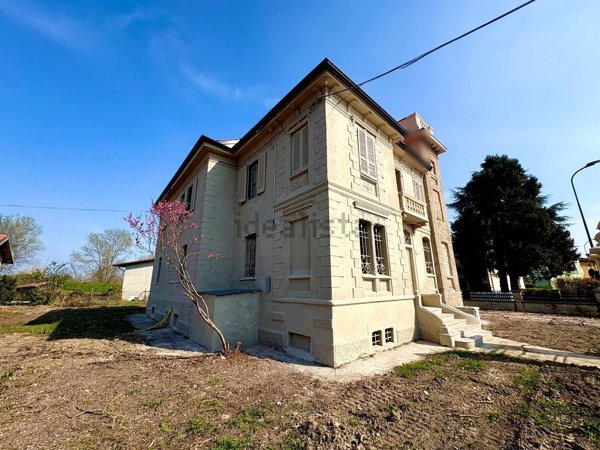 casa indipendente in vendita a Caorso