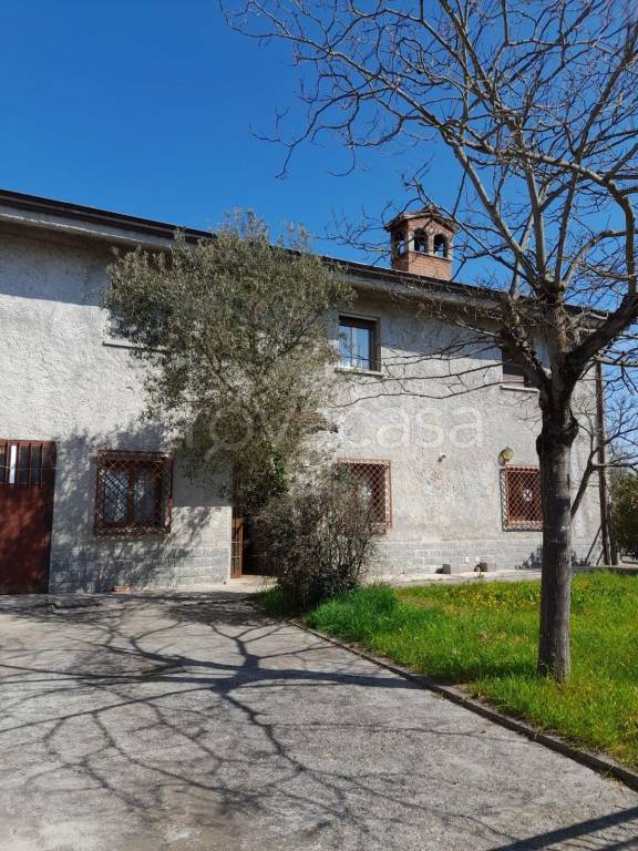 casa indipendente in vendita a Caorso in zona Zerbio