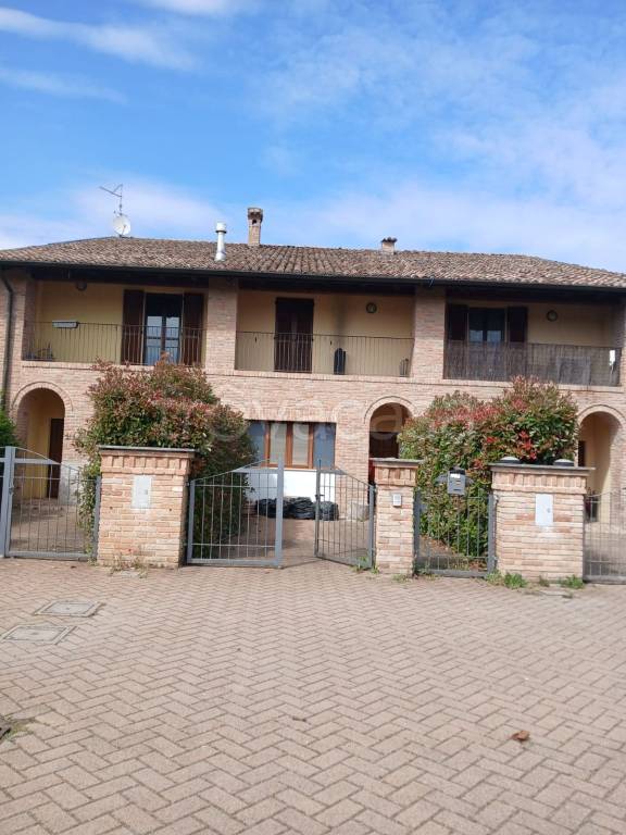 casa indipendente in vendita a Caorso