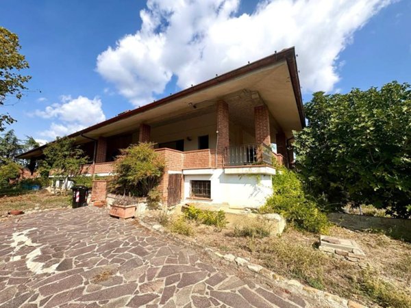 casa indipendente in vendita a Caorso