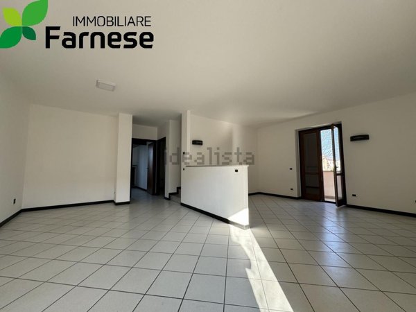 casa indipendente in vendita a Carpaneto Piacentino