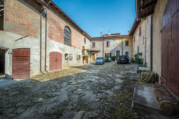 appartamento in vendita a Carpaneto Piacentino in zona Rezzano