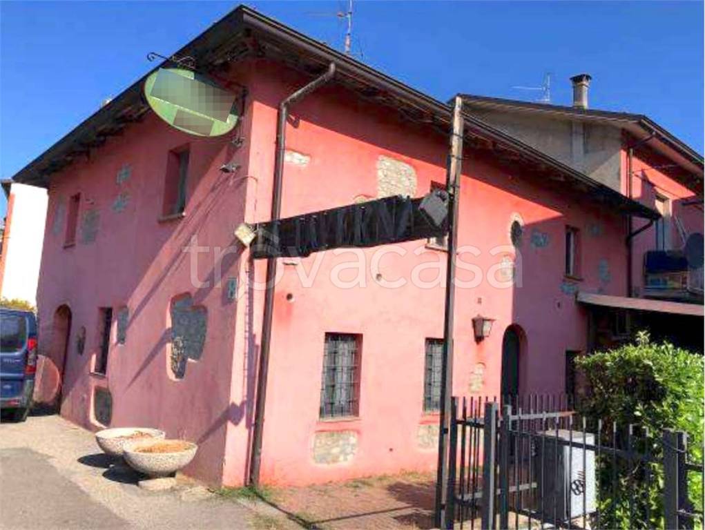 appartamento in vendita a Carpaneto Piacentino in zona Chero